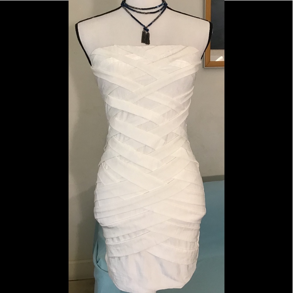 Do & Be ivory cute dress with lining. S